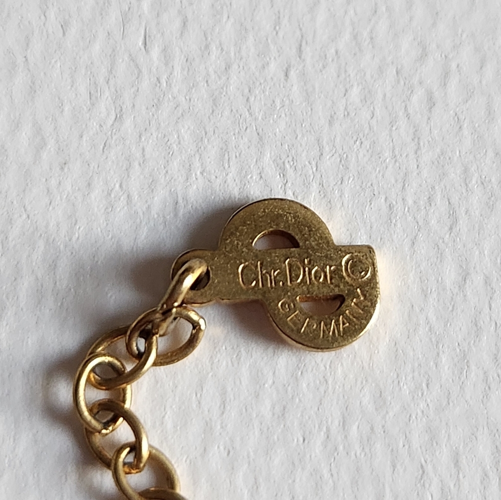 Christian Dior CD Logo Gold Tone Necklace - Picture 3 of 4